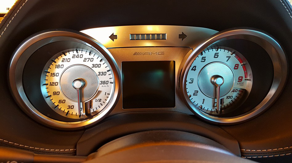 Siêu xe Mercedes SLS AMG chính hãng thứ 2 ra biển trắng SLS AMG (5).JPG