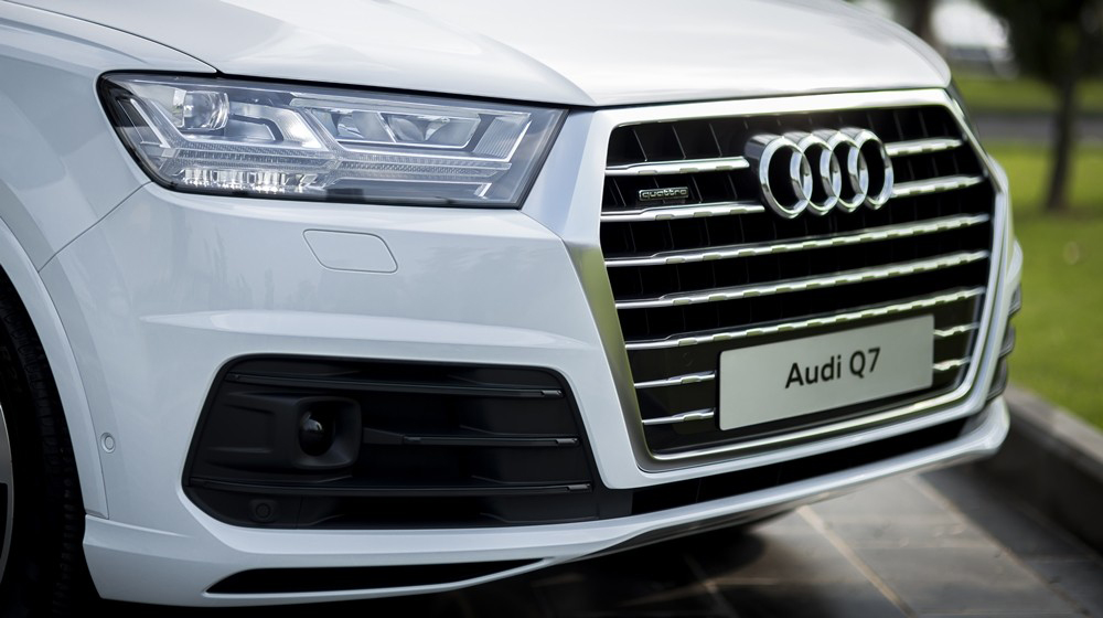 Với hơn 3 tỷ đồng, chọn Lexus RX 2016 hay Audi Q7 2016? audi-q7-2016-45_198 copy.JPG