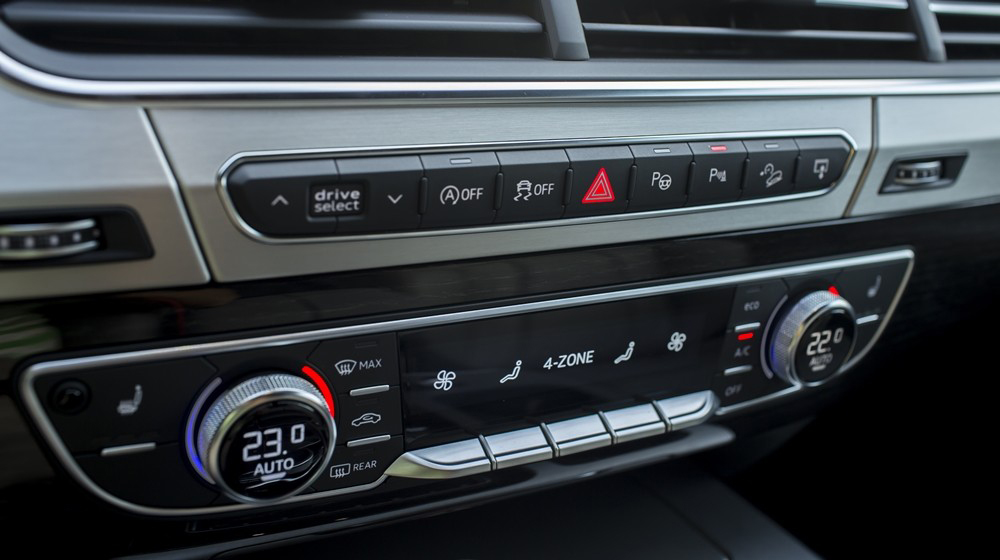 Với hơn 3 tỷ đồng, chọn Lexus RX 2016 hay Audi Q7 2016? audi-q7-2016-632900_8415 copy.JPG