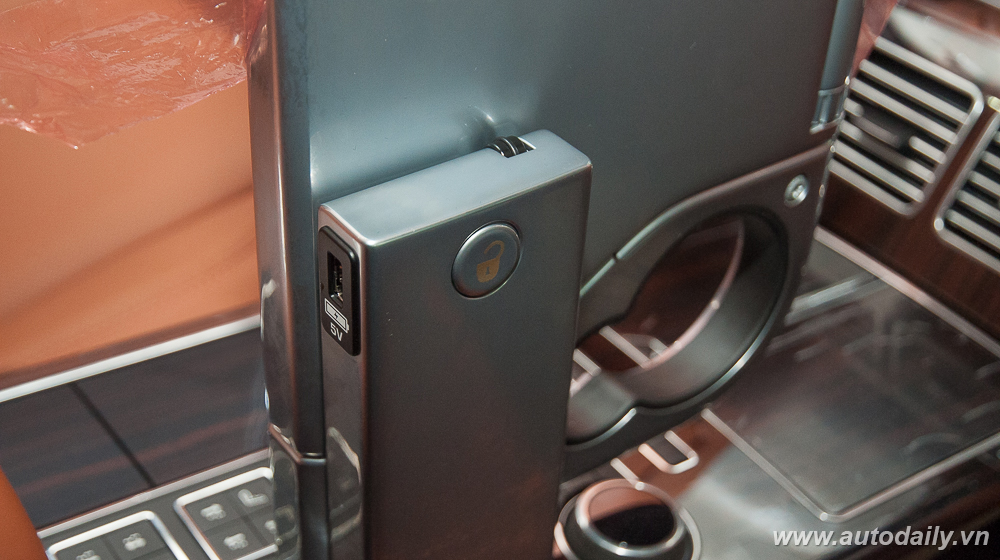 Nội thất Range Rover SVAutobiography chính hãng tại Việt Nam SVAutobiography (16).jpg