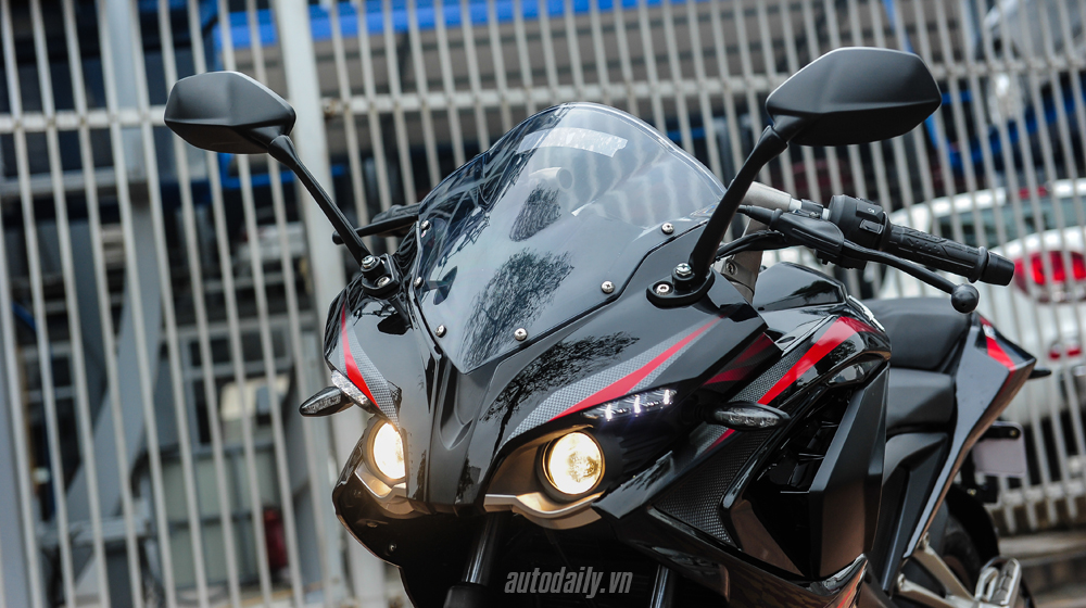 Bajaj Pulsar RS200 Demon Black về Việt Nam, giá hơn 90 triệu bajaj pulsar RS200 Demon Black (5).jpg