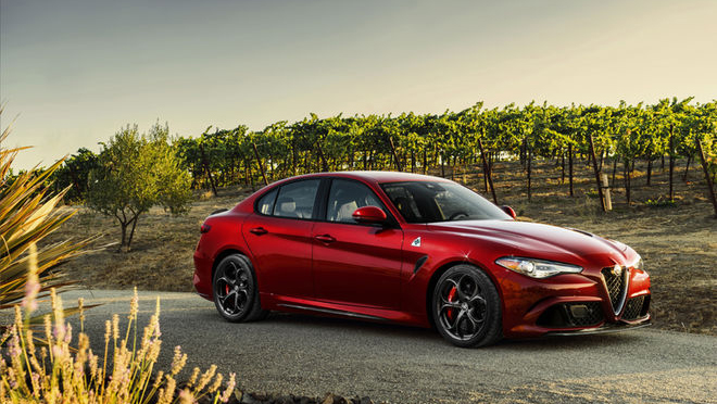 Điểm mặt 20 mẫu xe hiệu suất cao được mong chờ trong năm 2016 20 mẫu xe thể thao hiệu suất được mong đợi (5).jpg