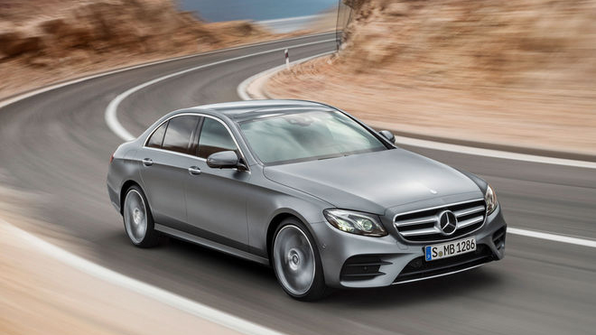 Điểm mặt 20 mẫu xe hiệu suất cao được mong chờ trong năm 2016 20 mẫu xe thể thao hiệu suất được mong đợi (9).jpg