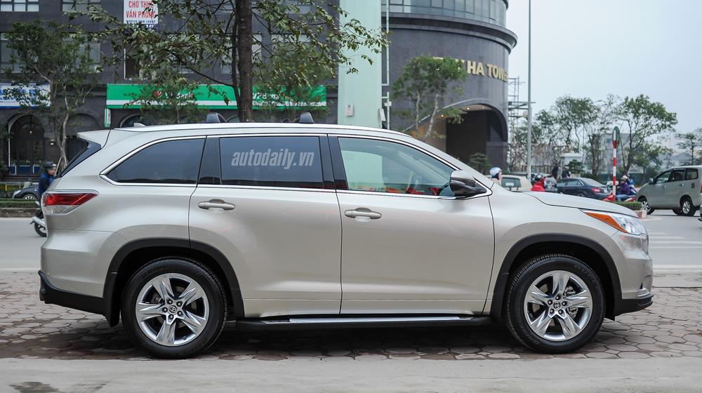 Toyota Highlander Limited 2016 giá hơn 3 tỷ đồng tại Hà Nội toyota Highlander Limited (17).JPG