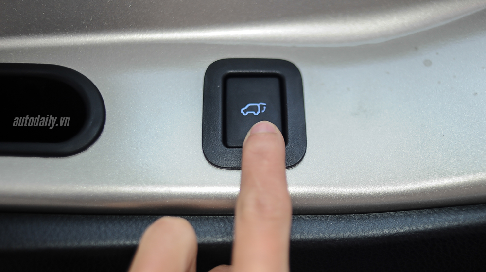 Ảnh chi tiết Toyota Highlander Limited 2016 toyota Highlander Limited (31).JPG