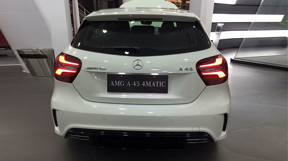 Mercedes-Benz A45 AMG 2016 đầu tiên về Việt Nam Mercedes-Benz_A45_2016 (5).JPG