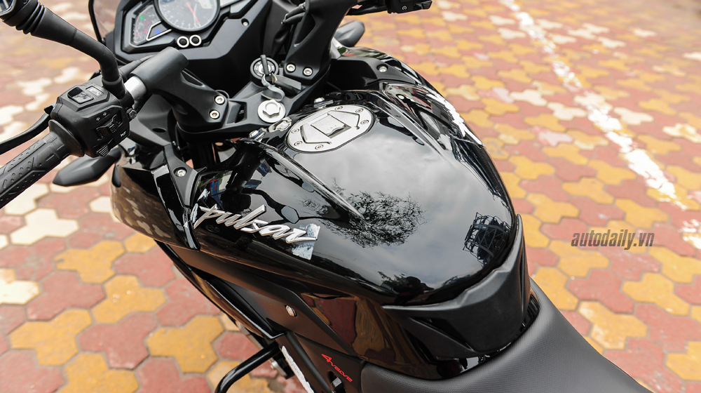 Ảnh chi tiết Bajaj Pulsar AS200 tại Hà Nội Pulsar AS200  (19).JPG