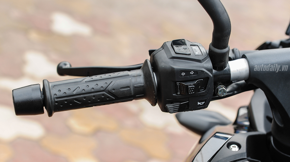 Ảnh chi tiết Bajaj Pulsar AS200 tại Hà Nội Pulsar AS200  (7).JPG