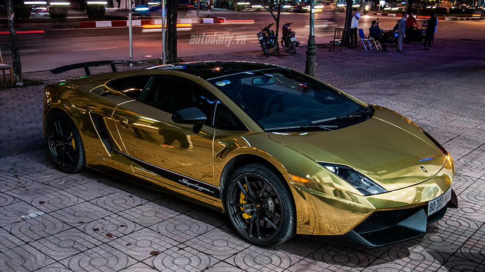 Dàn siêu xe xuống phố đón Tết tại Hà Nội Dàn xe xuống phố đón tết (11).jpg