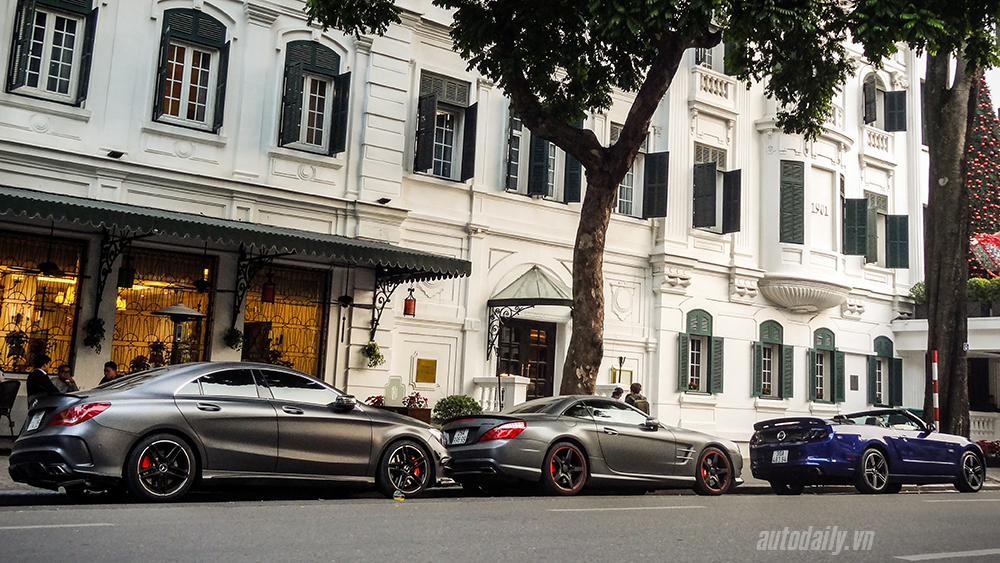 Dàn siêu xe xuống phố đón Tết tại Hà Nội Dàn xe xuống phố đón tết (15).jpg
