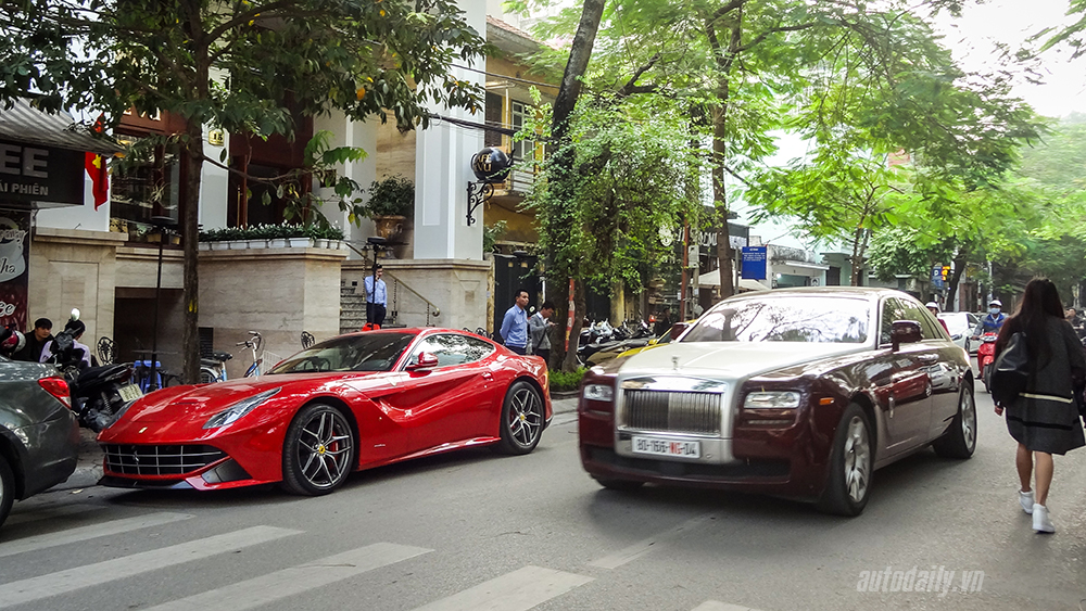 Dàn siêu xe xuống phố đón Tết tại Hà Nội Dàn xe xuống phố đón tết (16).jpg