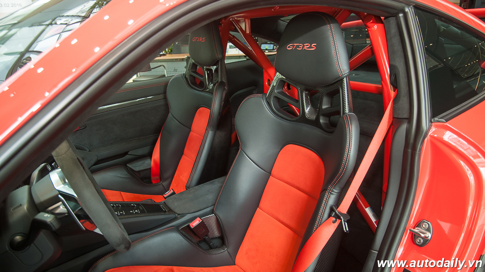 Ngắm dàn “xế khủng” của Porsche vừa về Việt Nam 911_GT3_RS (8).jpg