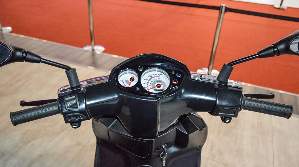 Aprilia SR 150 - Xe tay ga thương hiệu Ý Aprrilia SR 150 (5).jpg