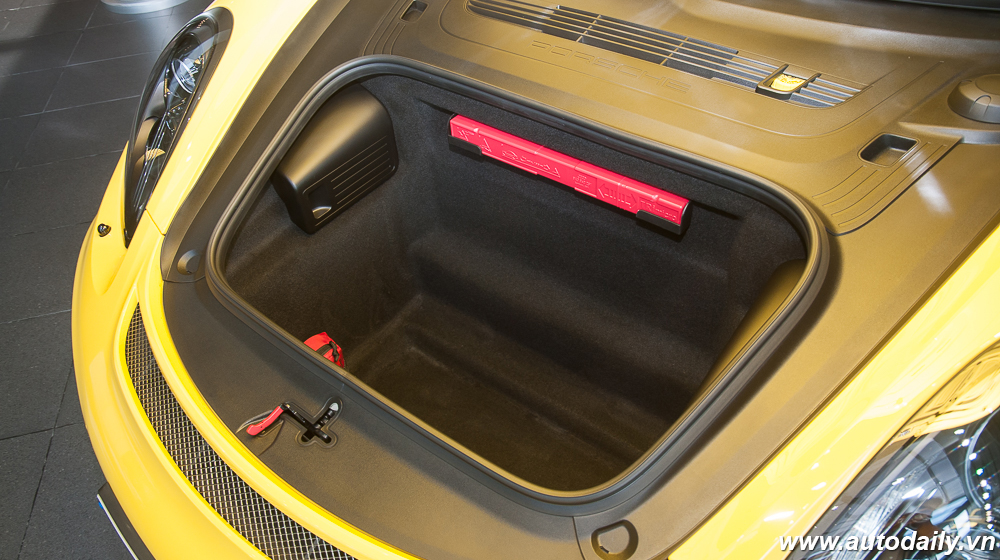 Ảnh chi tiết Porsche Cayman GT4 Cayman_GT4 (2).jpg