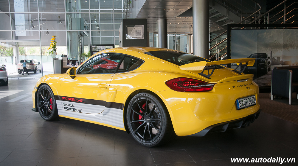 Ảnh chi tiết Porsche Cayman GT4 Cayman_GT4 (4).jpg