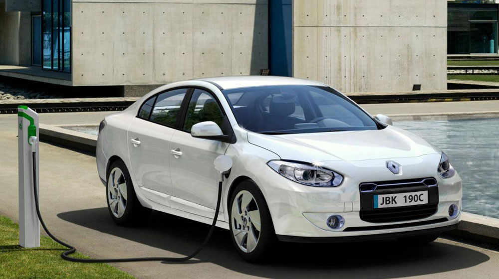 Xe điện Renault về Việt Nam làm taxi giá rẻ FLUENCE-ZE-(7).jpg