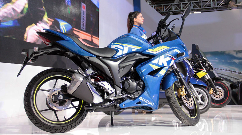 Môtô 150cc đẹp long lanh, giá “sốc” Suzuki-Gixxer-SF-Fi-launched-at-Auto-Expo-2016.jpg