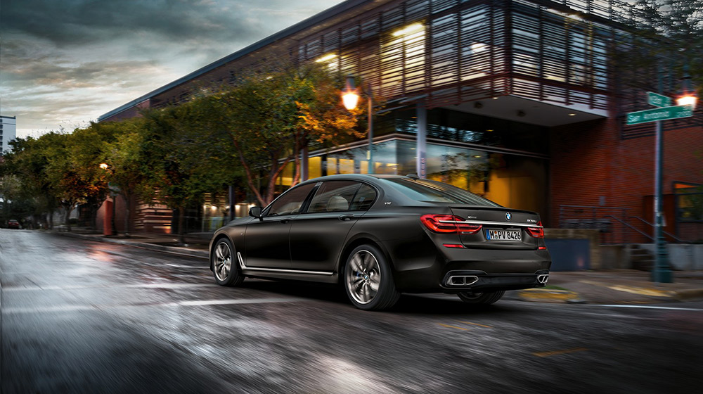 Ảnh chi tiết BMW M760i xDrive 2017 BMW-M760i-xDrive--(2).jpg