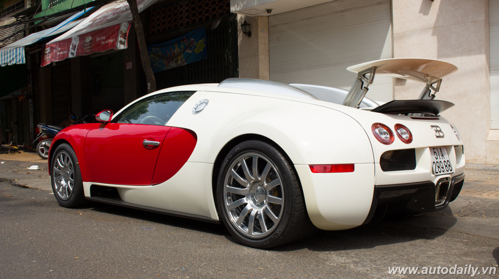 Ngây ngất với Bugatti Veyron “độc, khủng” nhất Việt Nam Sieu_xe (2).jpg