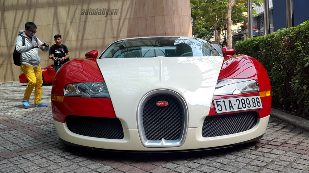 Ngây ngất với Bugatti Veyron “độc, khủng” nhất Việt Nam bugatti Veyron (2).JPG
