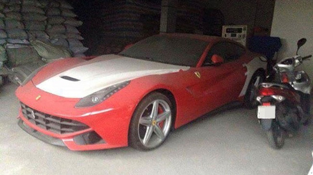 Ferrari F12 Berlinetta lăn bánh sau 2 năm 