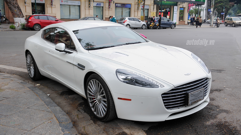 Chạm mặt “nữ hoàng” Aston Martin Rapide S giữa lòng Hà Nội aston Martin  (16).JPG