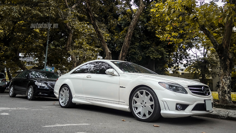 Bắt gặp “hàng hiếm” Mercedes-Benz CL-Class trên phố Hà Nội Mercedes CL550 (9).jpg