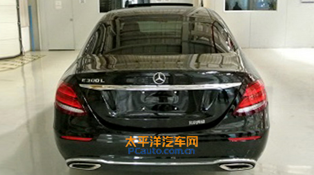 Mercedes E-Class 2016 phiên bản LWB lộ diện tại Trung Quốc Mercedes-E-Class-LWB-3 copy.jpg