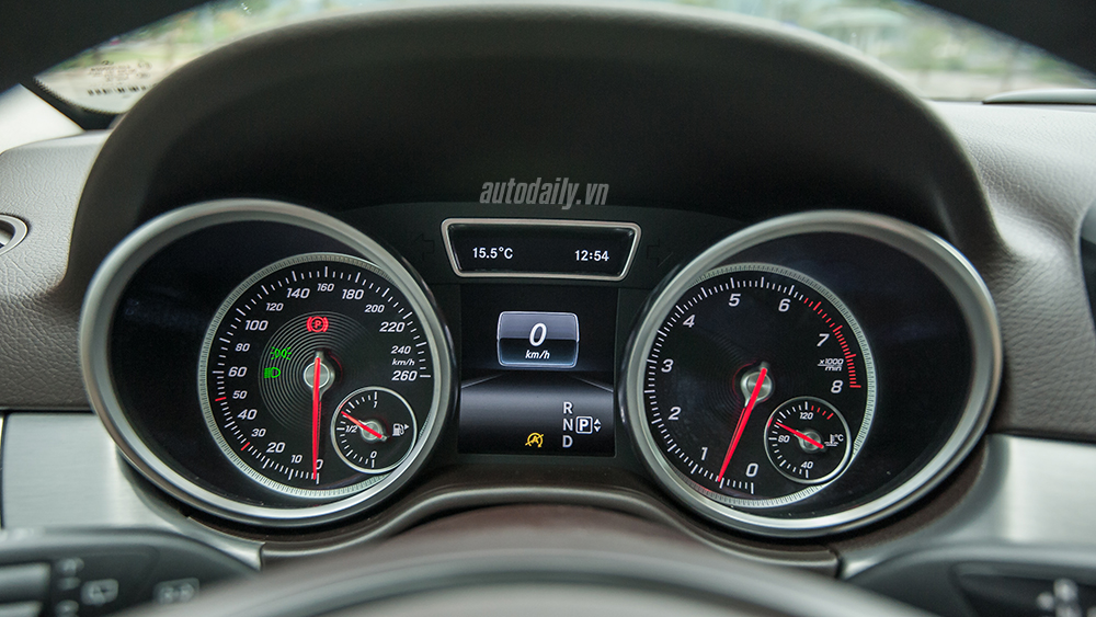 Đánh giá Mercedes-Benz GLE400 4Matic: Bước chuyển mình ngoạn mục Mercedes GLE Test Drive (25).JPG