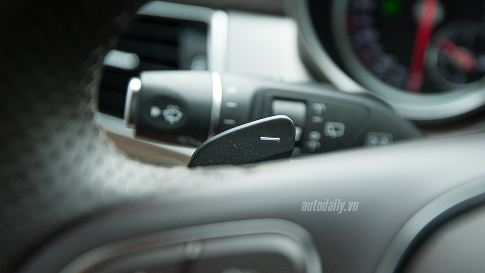 Đánh giá Mercedes-Benz GLE400 4Matic: Bước chuyển mình ngoạn mục Mercedes GLE Test Drive (45).JPG