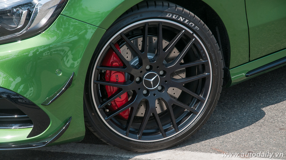 Ảnh chi tiết Mercedes A-Class 2016 tại Việt Nam A-Class_2016 (19).jpg