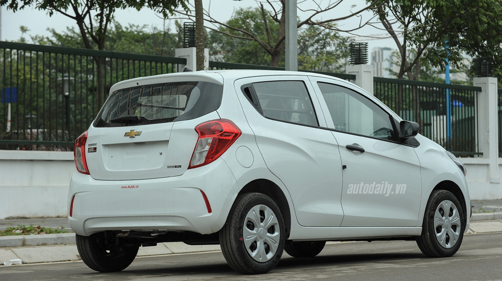 Chi tiết Chevrolet Spark Van 2016 đầu tiên về Việt Nam Chevrolet Spark 2016 (1)-1.jpg
