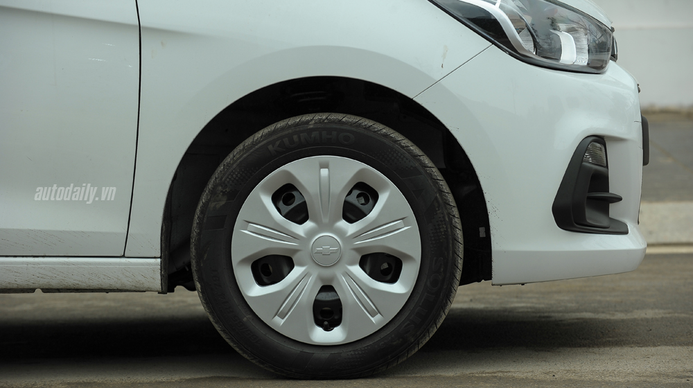 Chi tiết Chevrolet Spark Van 2016 đầu tiên về Việt Nam Chevrolet Spark 2016 (10).jpg