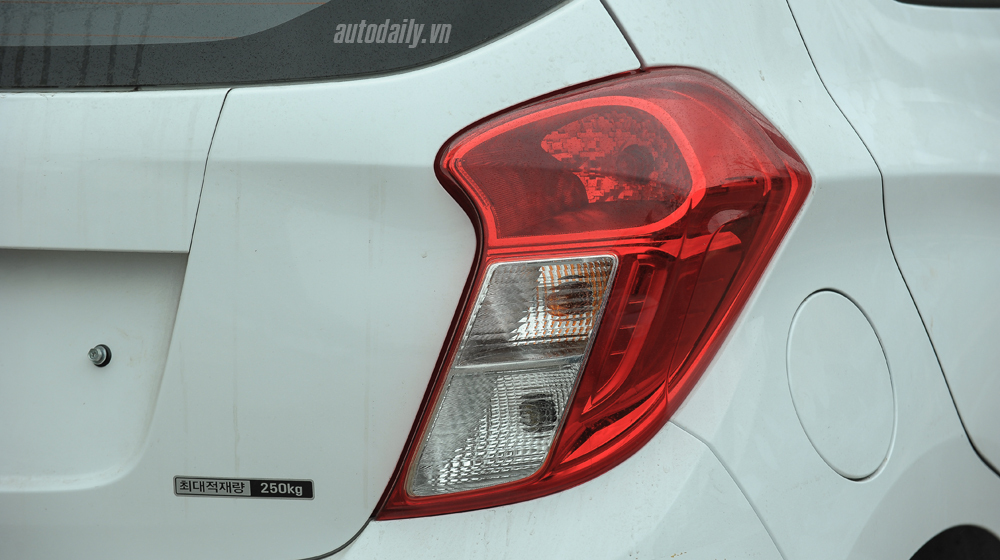 Chi tiết Chevrolet Spark Van 2016 đầu tiên về Việt Nam Chevrolet Spark 2016 (9).jpg