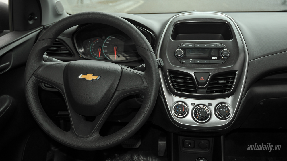 Chi tiết Chevrolet Spark Van 2016 đầu tiên về Việt Nam Chevrolet Spark 2016 (20).jpg