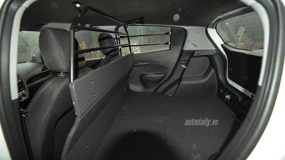 Chi tiết Chevrolet Spark Van 2016 đầu tiên về Việt Nam Chevrolet Spark 2016 (21).jpg