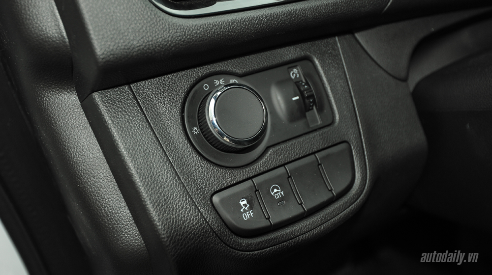 Chi tiết Chevrolet Spark Van 2016 đầu tiên về Việt Nam Chevrolet Spark 2016 (27).jpg