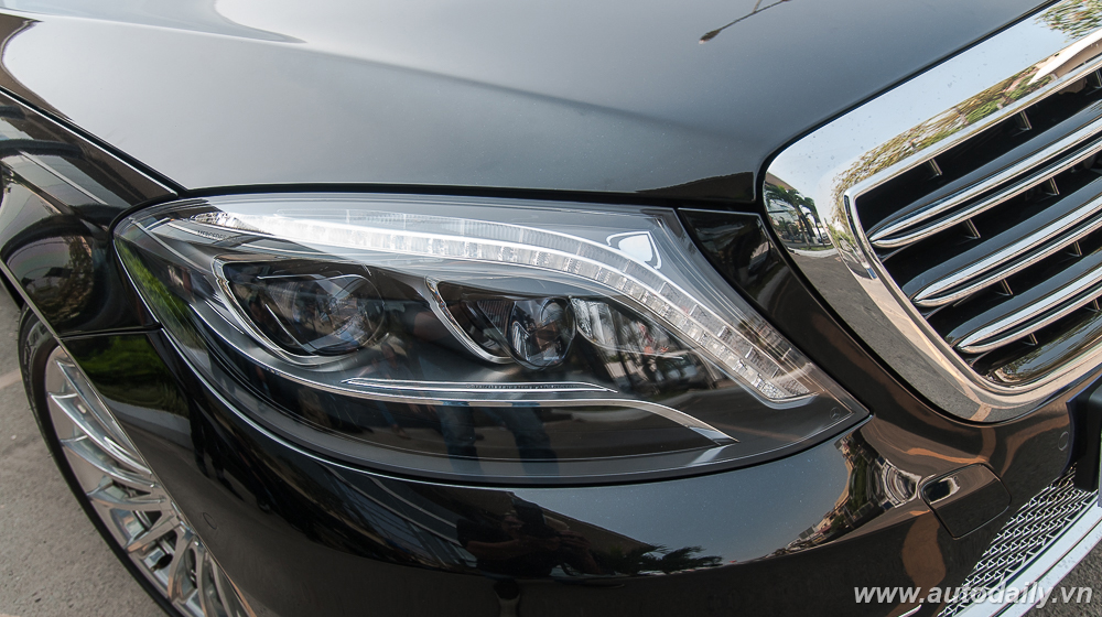 Ảnh chi tiết Mercedes-AMG S 65 chính hãng tại Việt Nam Mercedes-AMG_S_65 (14).jpg