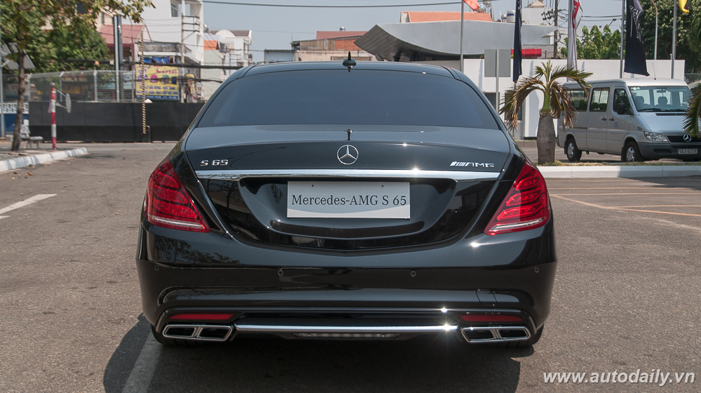 Ảnh chi tiết Mercedes-AMG S 65 chính hãng tại Việt Nam Mercedes-AMG_S_65 (18).jpg
