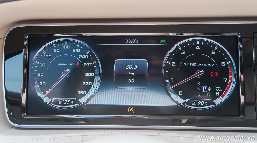 Ảnh chi tiết Mercedes-AMG S 65 chính hãng tại Việt Nam Mercedes-AMG_S_65 (2).jpg