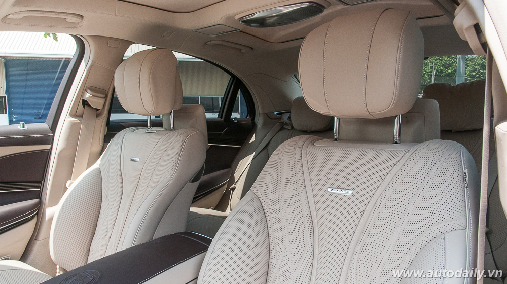 Ảnh chi tiết Mercedes-AMG S 65 chính hãng tại Việt Nam Mercedes-AMG_S_65 (6).jpg
