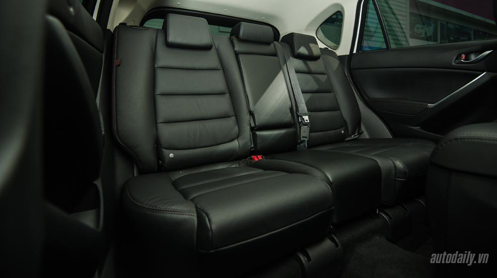 Ngắm chi tiết Mazda CX-5 2016 mới ra mắt tại Việt Nam mazda cx-5 2016 (50).jpg