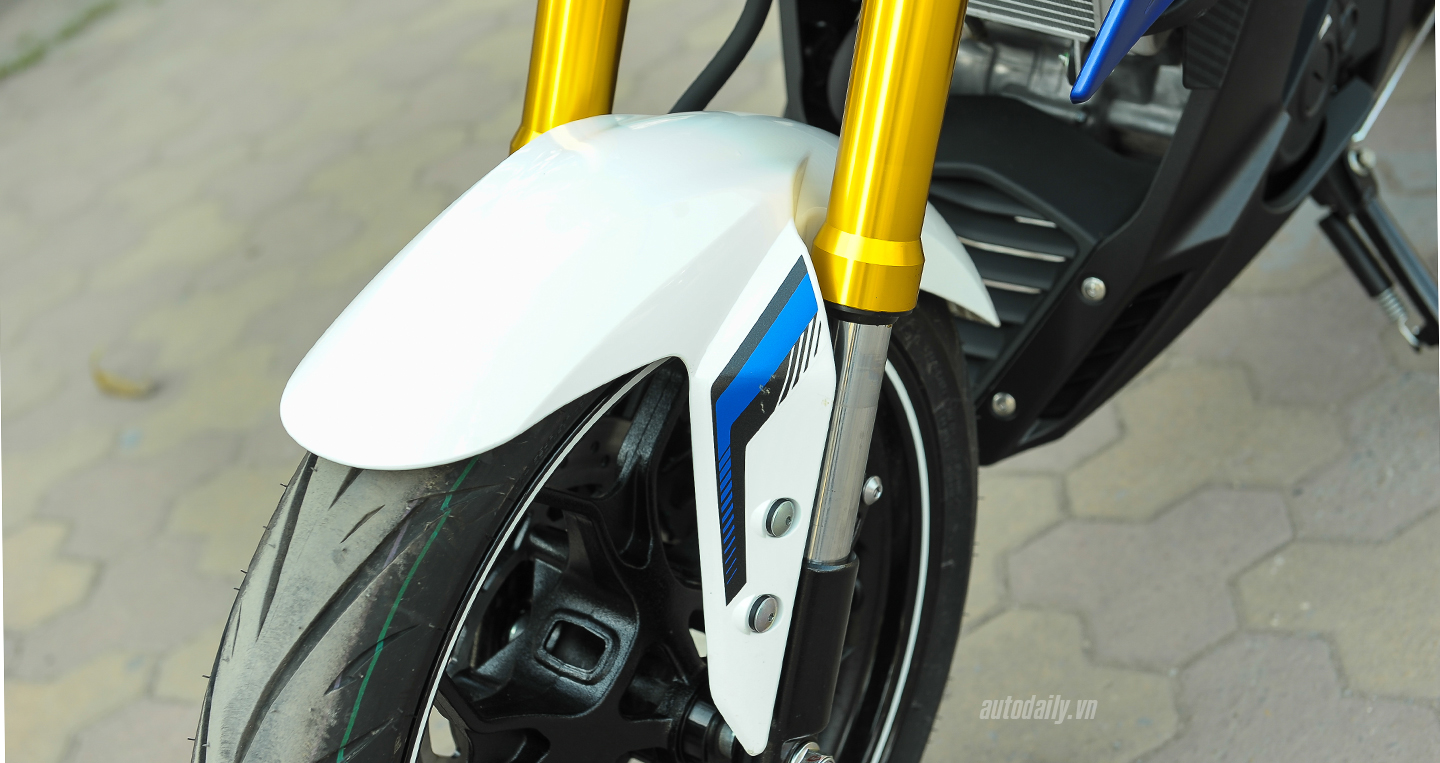 Ảnh chi tiết Yamaha MT-15 tại Hà Nội 1 Yamaha MT15 (19).JPG