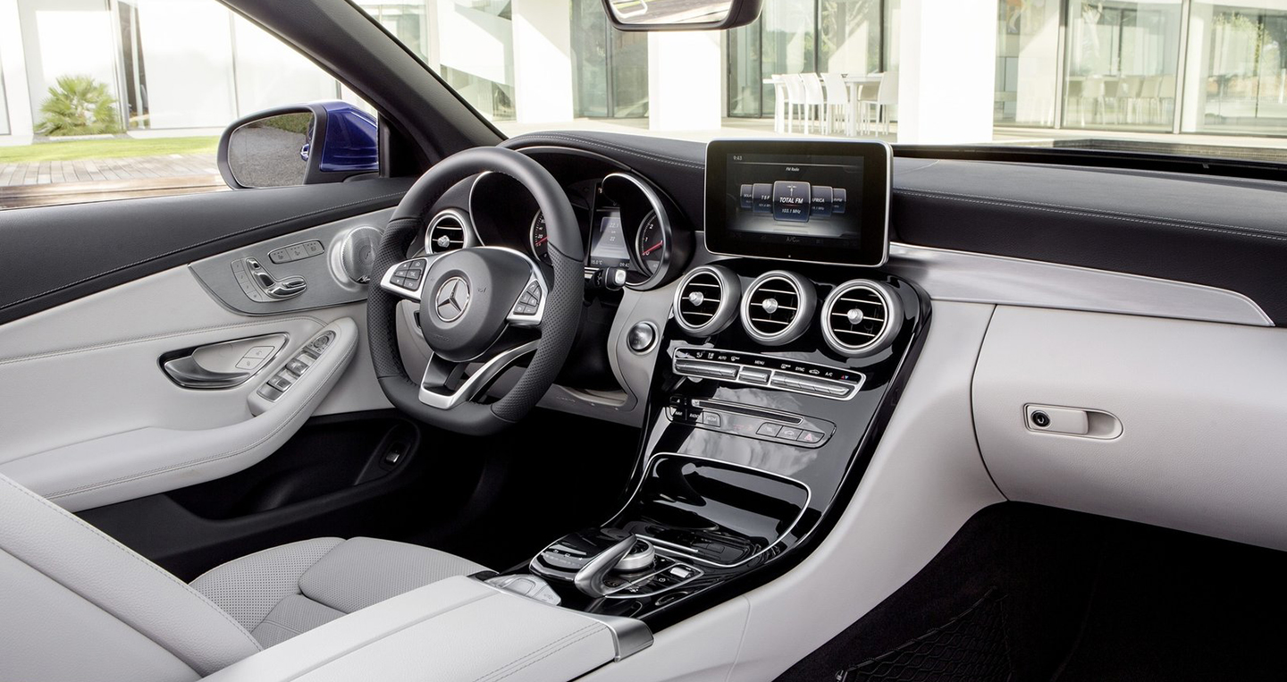 Mercedes-Benz trình làng C-Class Cabriolet Mercedes-Benz C-Class Cabriolet (3).jpg