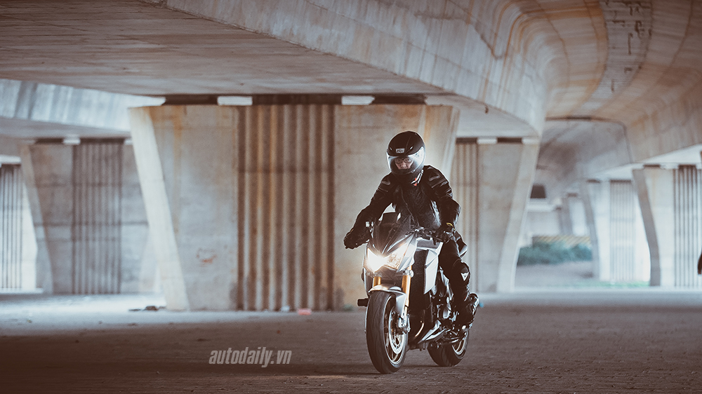 “Chế ngự” Kawasaki Z800 độ Streetfighter độc nhất tại Hà Nội DSC_6373.JPG