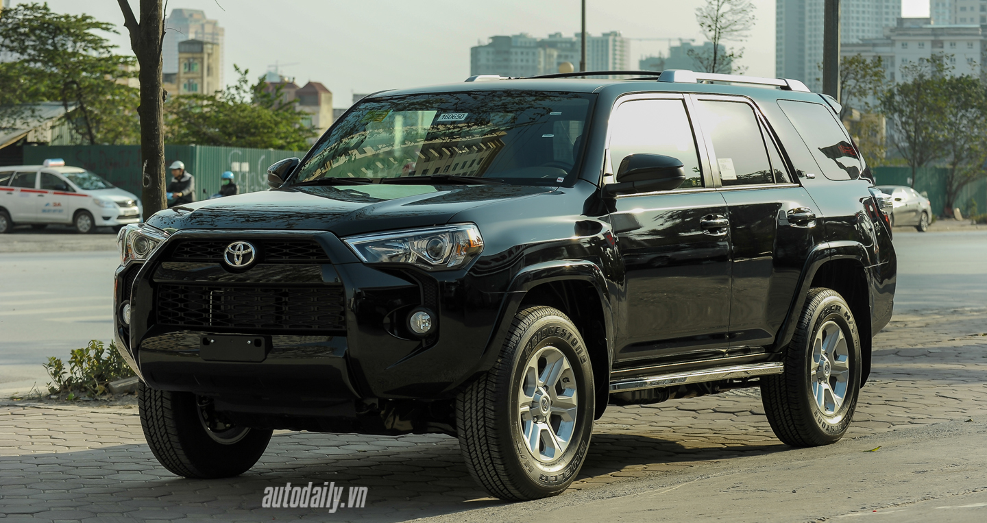 Ảnh chi tiết Toyota 4Runner SR5 2016 tại Hà Nội toyota 4runner 2016 (16).JPG