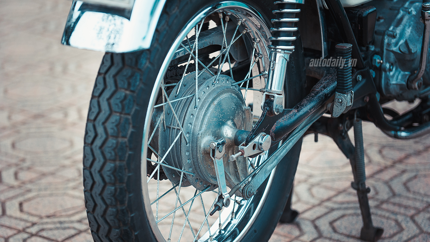 Ngắm vẻ đẹp hoài cổ của Honda CL350 Scrambler tại Hà Nội Honda CL350 (22).JPG