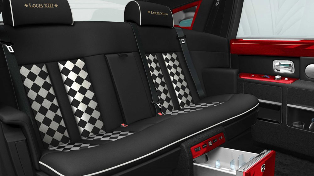 Đại gia mua 30 chiếc Rolls-Royce Phantom bắt đầu nhận xe rolls-royce-phantom-extended-wheelbase-macau1 (2).jpg