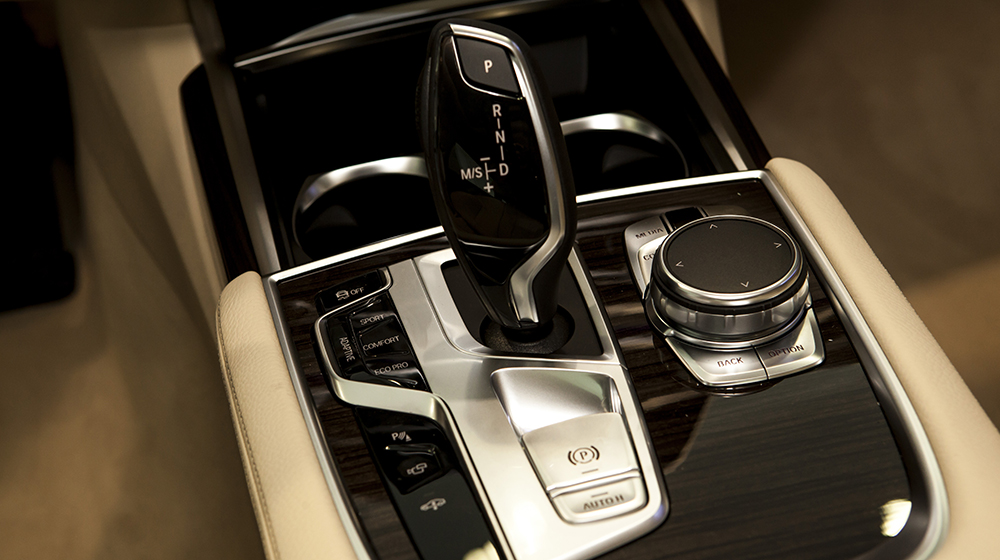 BMW 730Li chính hãng về Việt Nam, giá 4,1 tỷ đồng BMW_730Li (10).jpg