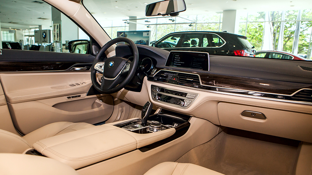 Ảnh chi tiết BMW 730Li chính hãng tại Việt Nam BMW_730Li (8).jpg